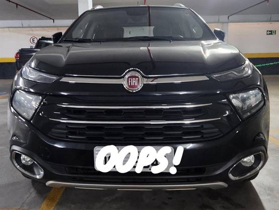 FIAT TORO 2.0 16V TURBO DIESEL VOLCANO 4WD AT9 FIAT TORO 2.0 16V TURBO DIESEL VOLCANO 4WD AT9